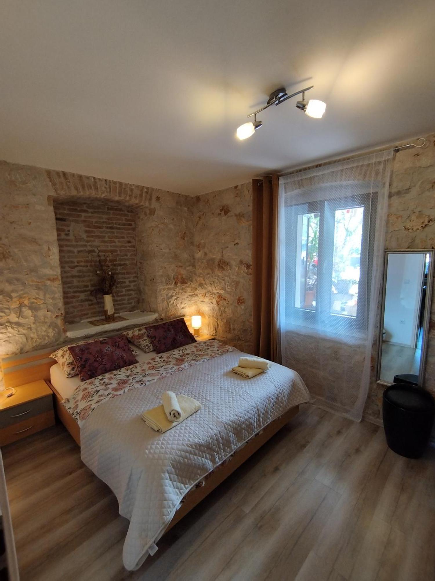 Apartmani Memic 100 M Do Plaze, Apartments Memic Only 100M From Beach Porec Bagian luar foto